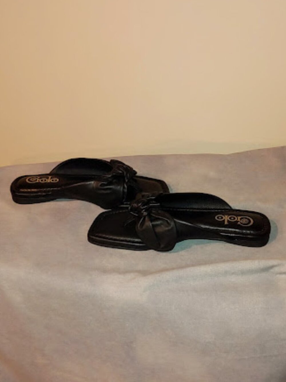 GOLO BOWTHONG FLIP FLOP IN BLACK - Picture 5 of 9